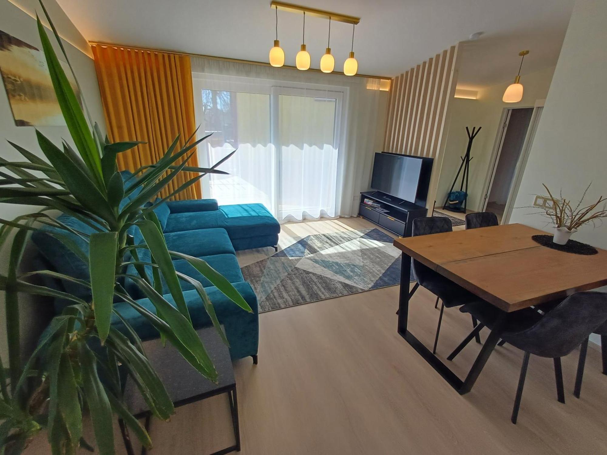 Paernu Posti Apartment Bagian luar foto